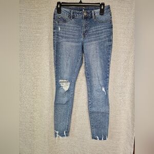 Rewash Ladies distressed jeand sz 27